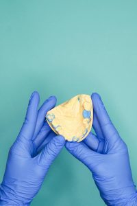 ka-daryti-kai-prarastas-dantis-pradeda-kelti-diskomforta-kasdien